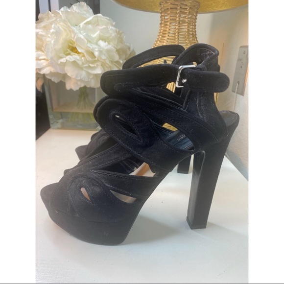 Platform heels